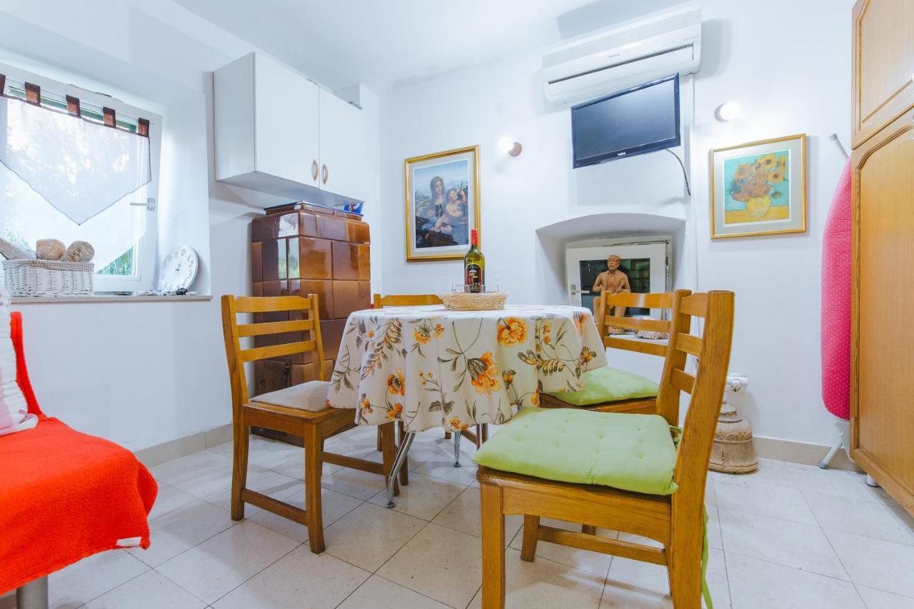Holiday Home Katarina Omis Exterior photo