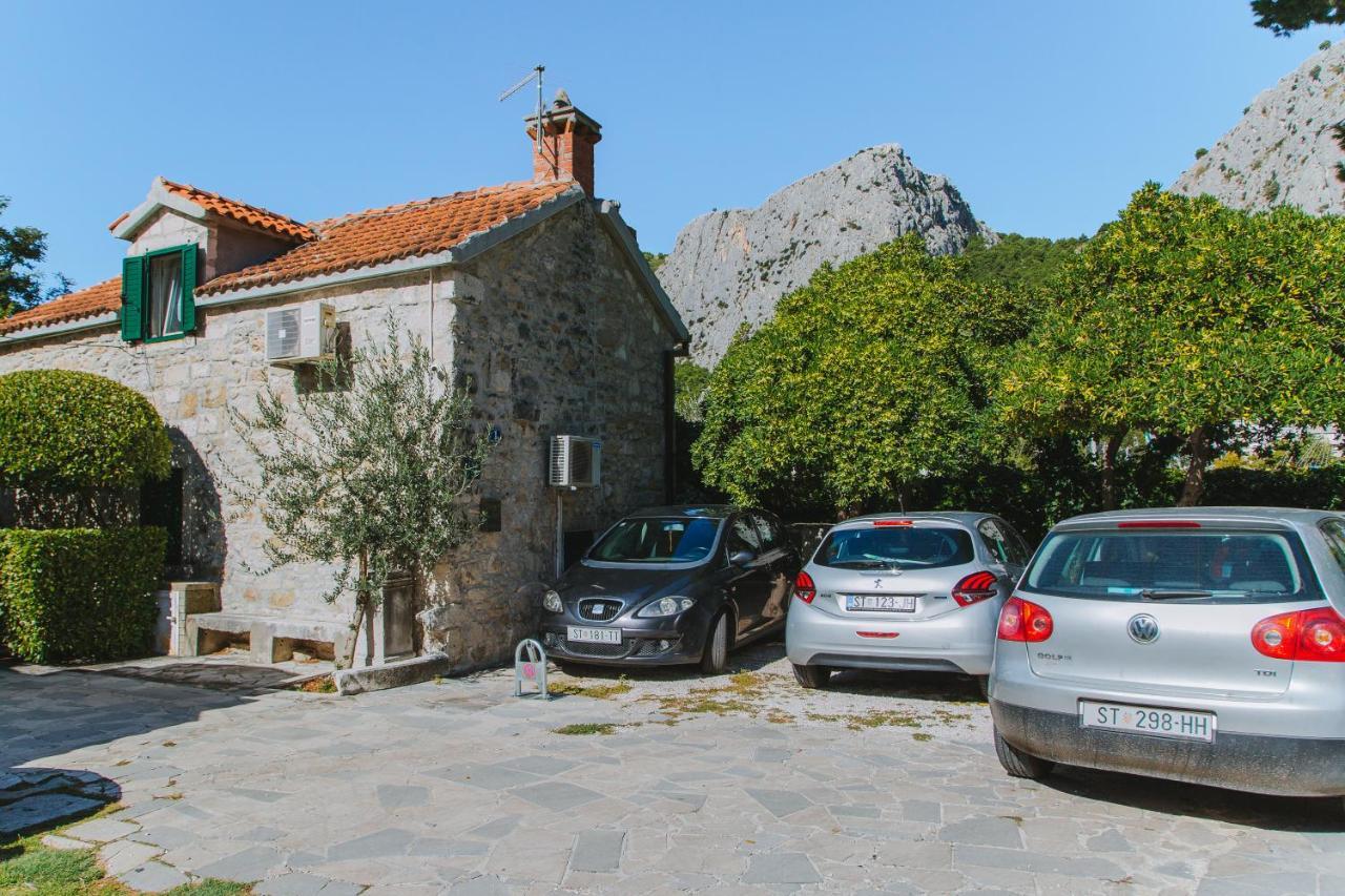 Holiday Home Katarina Omis Exterior photo