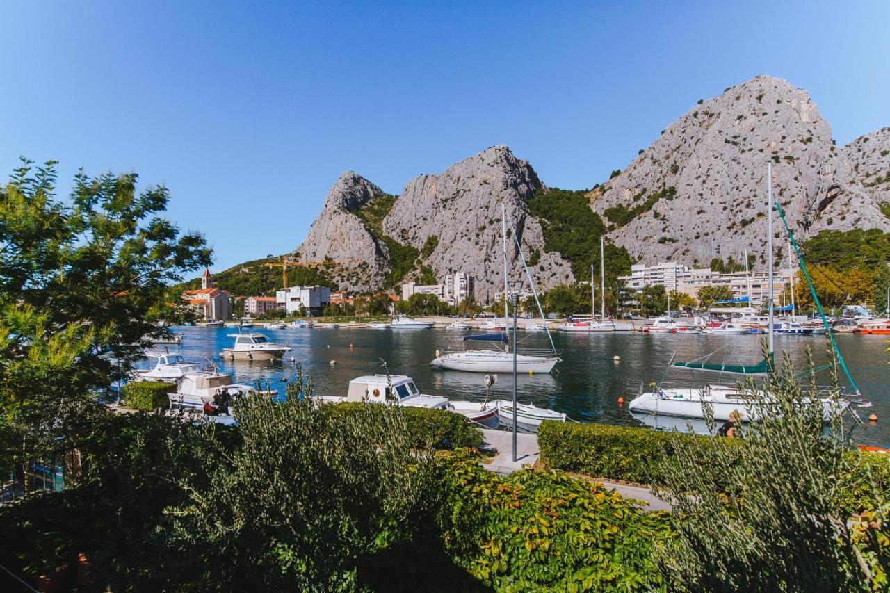 Holiday Home Katarina Omis Exterior photo